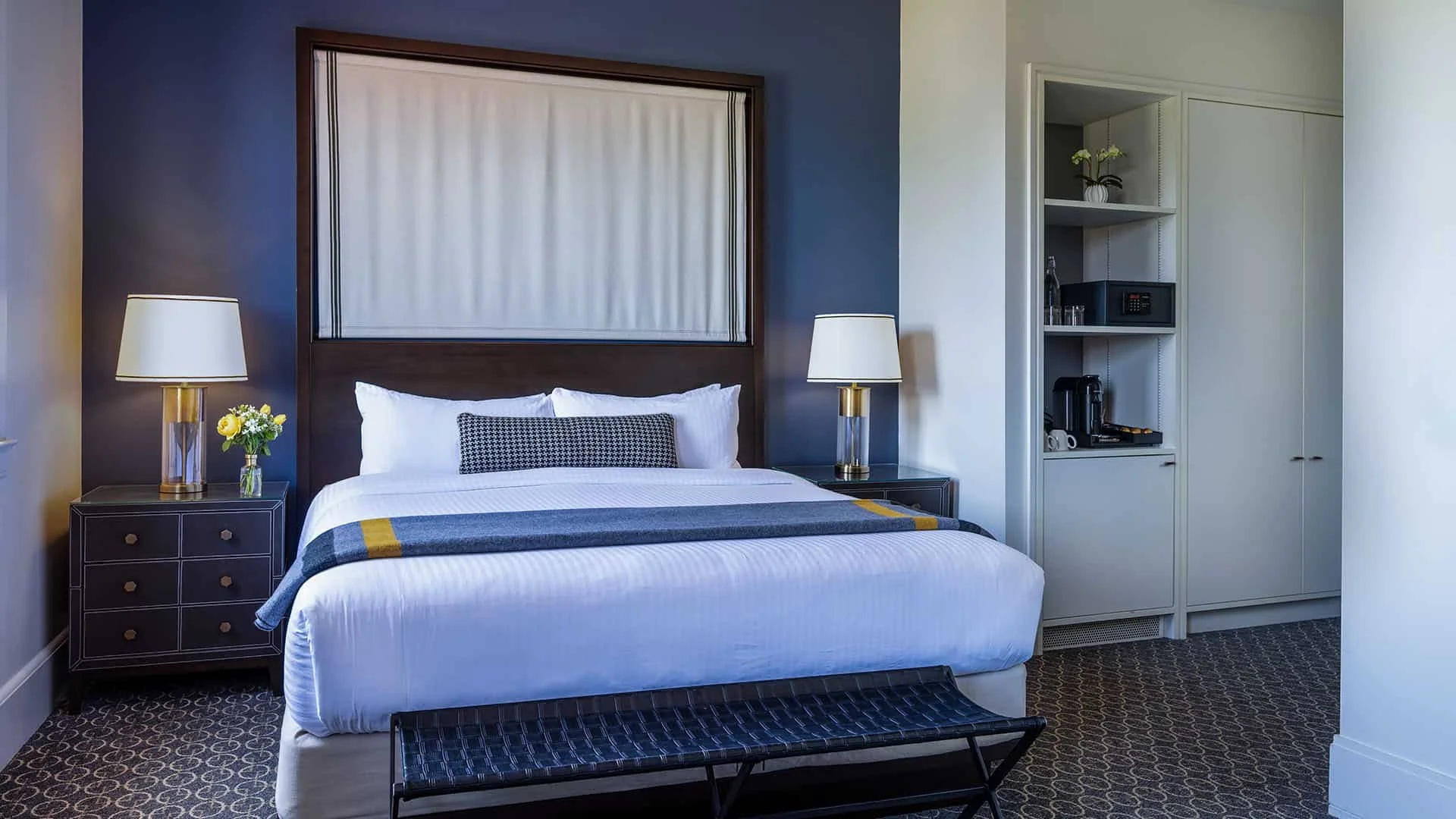 Standard King Room At Lodge at the Presidio